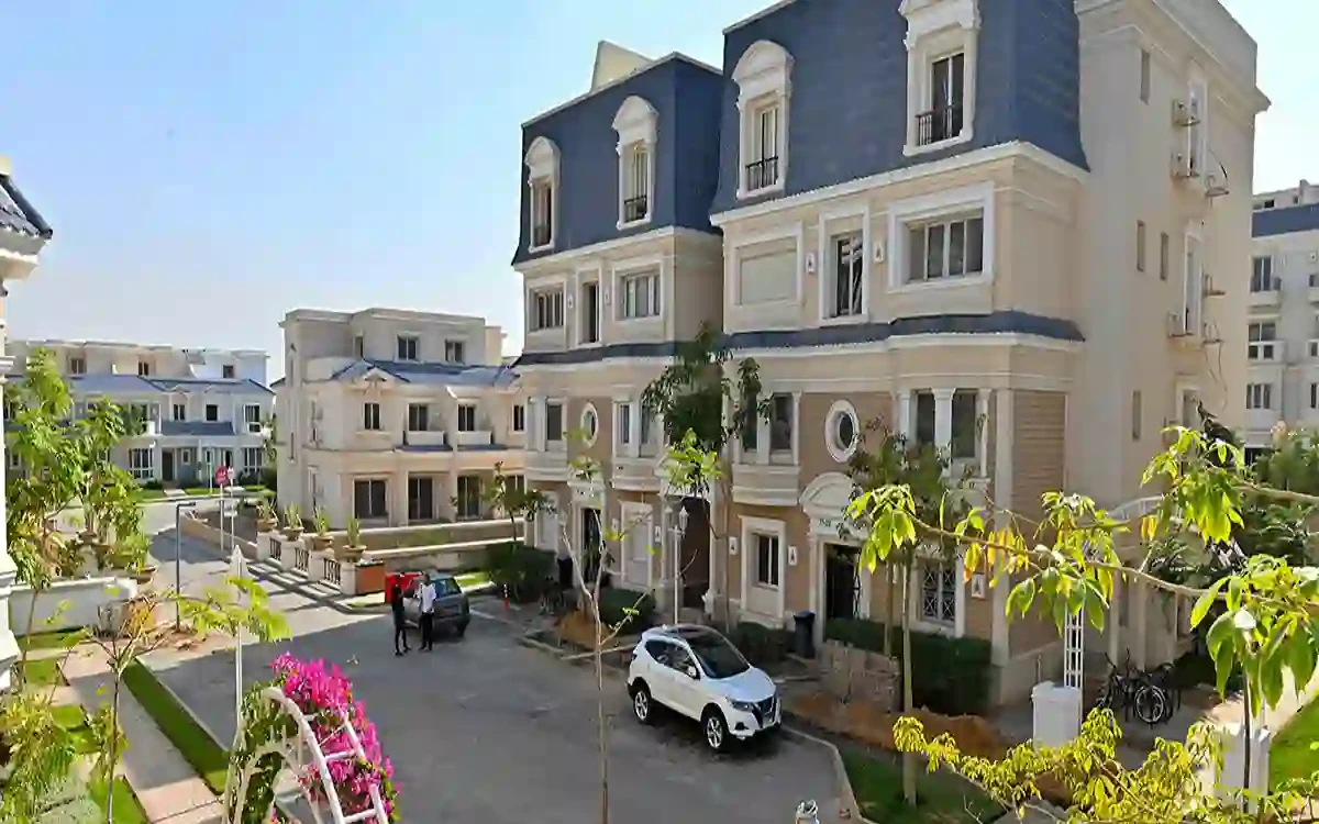 تاون هاوس 210م للبيع بأميز سعر في ماونتن فيو 4 أكتوبر